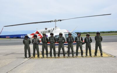 Prvi samostalni letovi 27. naraštaja učenika-letača na helikopteru Bell