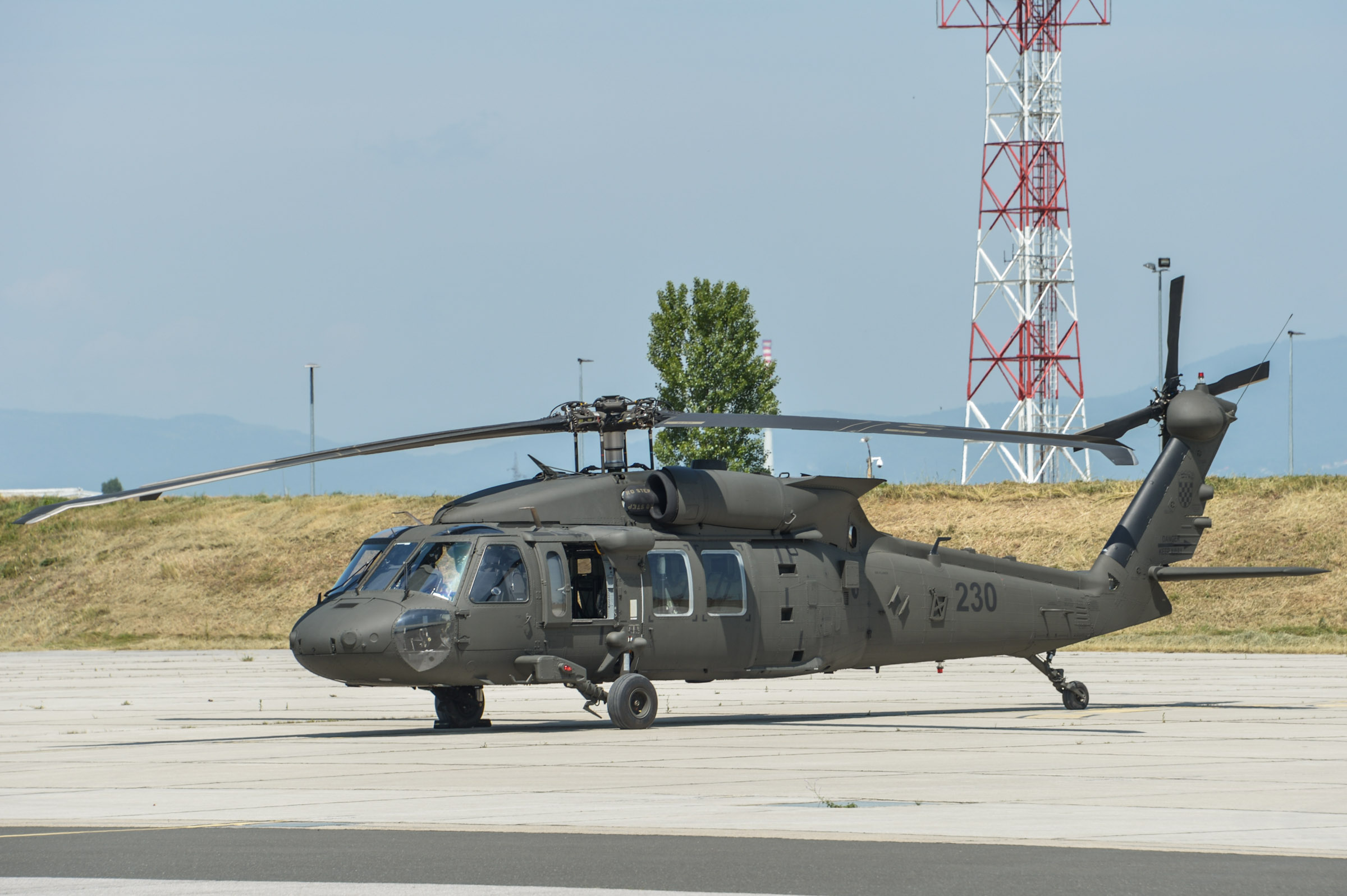 Uoči Dana Hrvatske vojske održana svečana donacija helikoptera UH-60M Black Hawk
