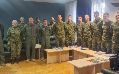 U Zemuniku započeo teoretski dio letačke obuke učenika letača HRZ-a