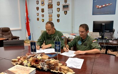 Primopredaja dužnosti zapovjednika Središta za obuku HRZ-a “Rudolf Perešin”